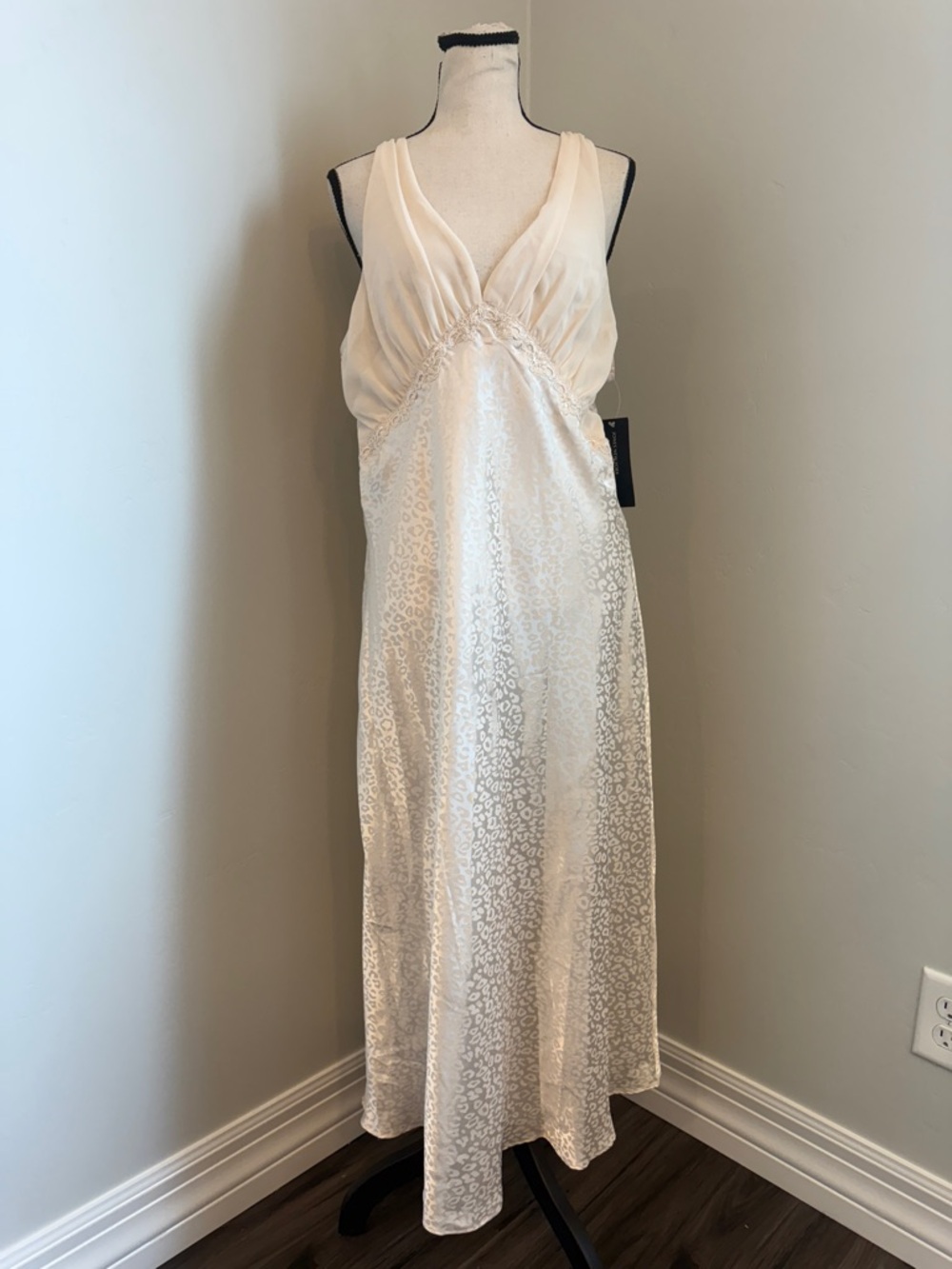 Nightgown